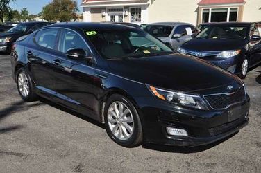 2015 KIA EX EX 4 Door Sedan