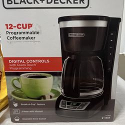 Black+Decker 12-Cup Programmable Coffeemaker