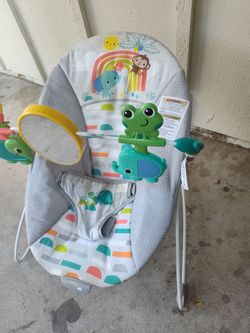 Baby Bouncer Seat with Toy Bar