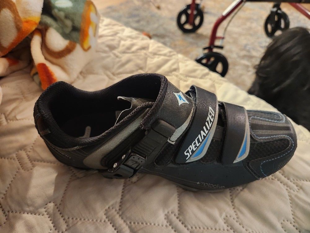 Specialized Womens Clip Shoes 8.5-9