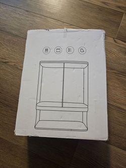 Dual Compartment Dry Food Dispenser
Cash only.
PU Santa Clarita, CA,91350.