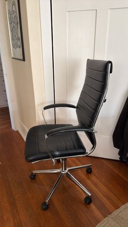 Black leather office chair