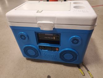 KoolMAX 40 Qt Cooler Audio System 350W Speaker Boombox Power Station-