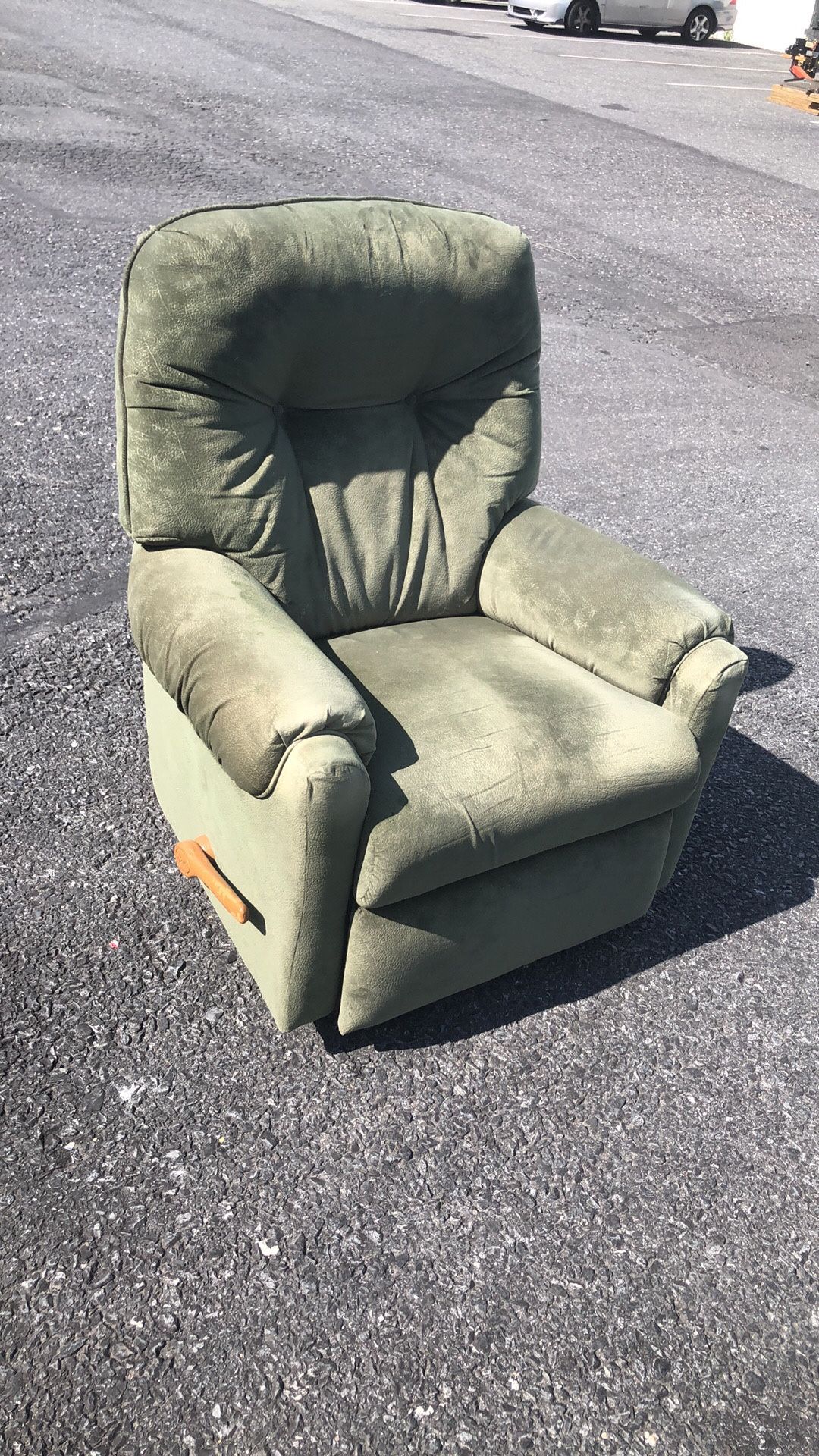 2 in1 Rocking and recliner lazy boy living room chair very good condition