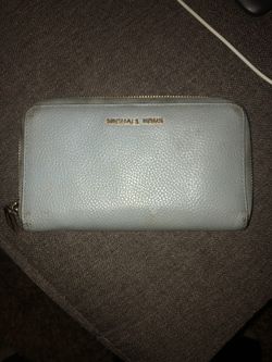 Micheal kors wallet