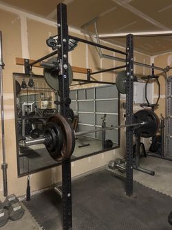 Heavy duty wall mouth squat rack