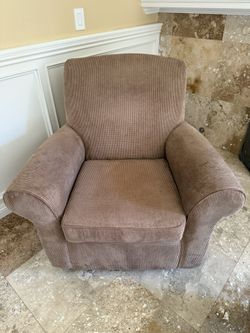 Nursery Swivel Rocker Chair with Ottoman