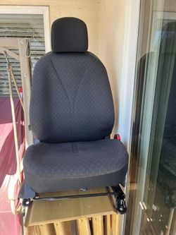 Toyota Yaris Seat