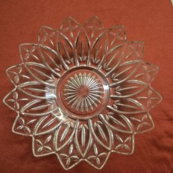 Vintage Serving Glass Plate/ Plato Antiguo Para Servir 