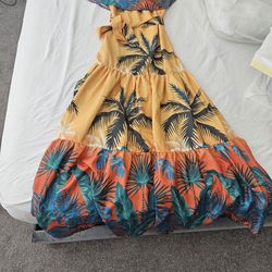 Women’s Spanish-Style Tropical Dress – Chic Me – Size S – Brand New