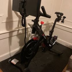 Peloton Bike