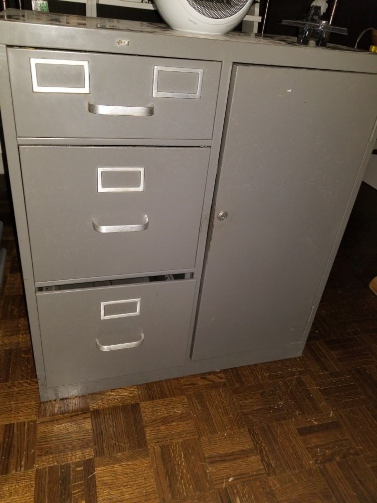 Filing cabinet