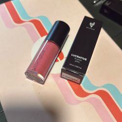 Brand New In Box YOUNIQUE Lip Gloss In LONESOME