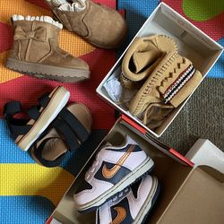Baby shoes