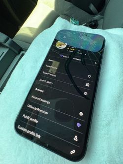 iPhone 14 128 GB (Unlocked) (Cracked Bad Front & Back)