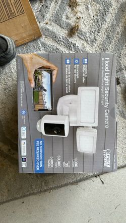 Floodlight security camera