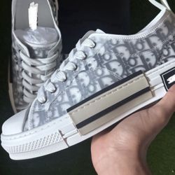 Dior B23 League Low-Top Sneaker White and Black Dior Oblique Canvas