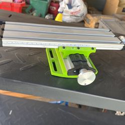 Vise For Drill Press 5”x12” Used For 30 Dls Habló Español