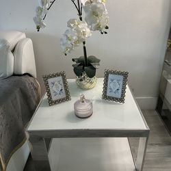 2 mesitas de sala…