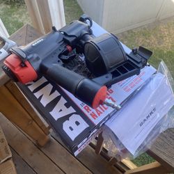 Banks 15 Degree Round Head Roofing Nailer Used Once