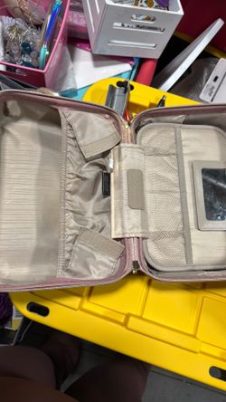 Triforce make up case