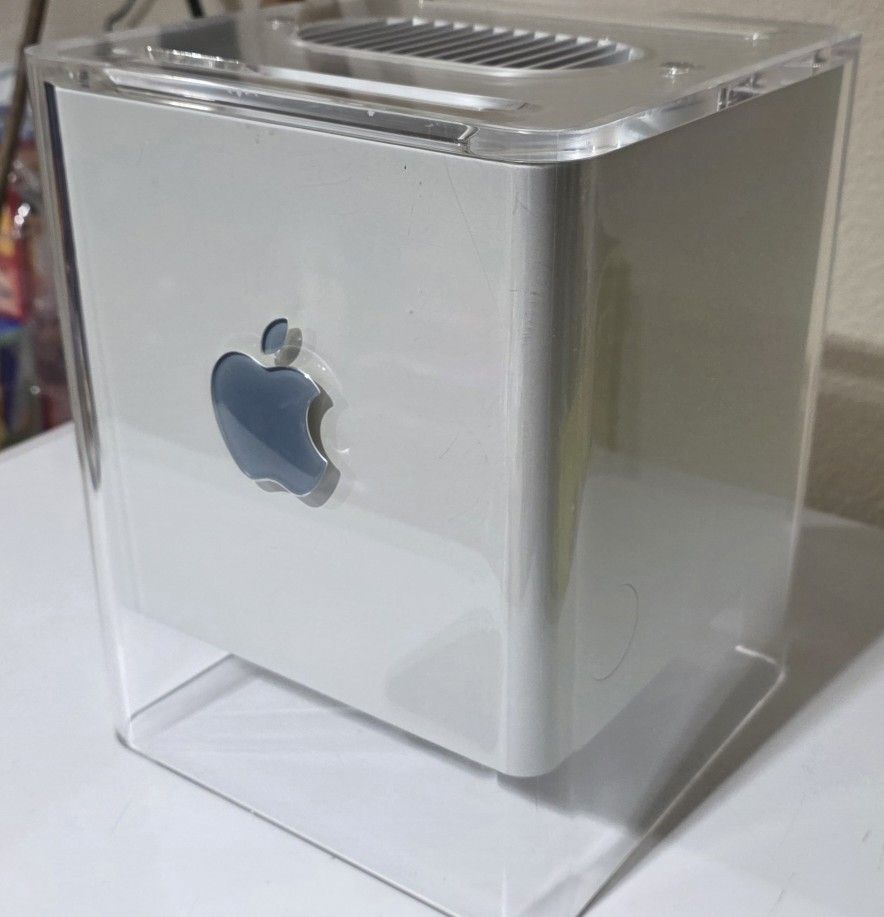Apple Power Mac G4 Cube Computer
