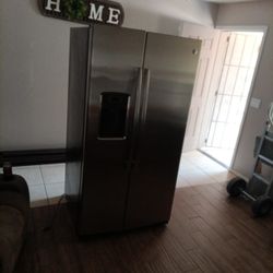 Ge Refrigerator 