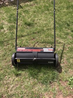 Push behind lawn sweeper