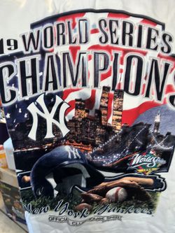 NWT New York Yankees Starter World Series Champions Subway Series Shirt Sweater Jeter Non Bobblehead Judge Rivera Champs 