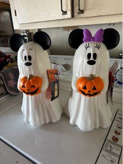 Mickey and Minnie ghost