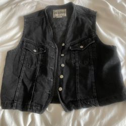 Woman’s Denim Levi Vest