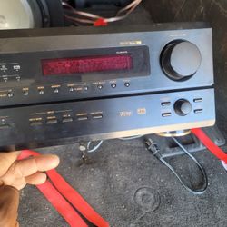525 watt 5 channel denon receiver with remote and original Manuel like new