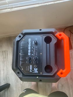 Party Speaker - no power cable