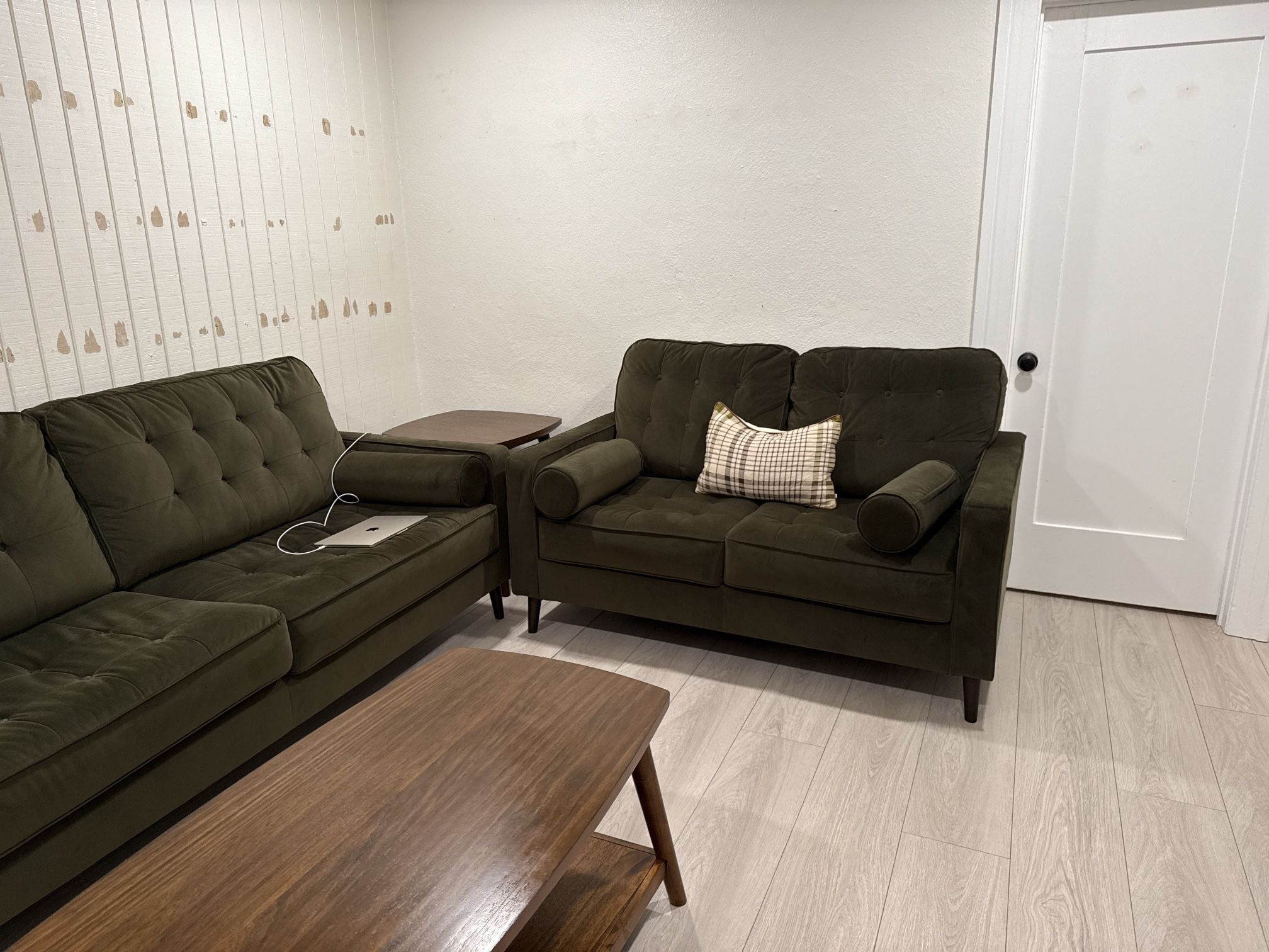 Mid-Century Modern Sofa + Loveseat – Like New (Ashley Furniture