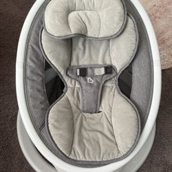Munchkin Swing 