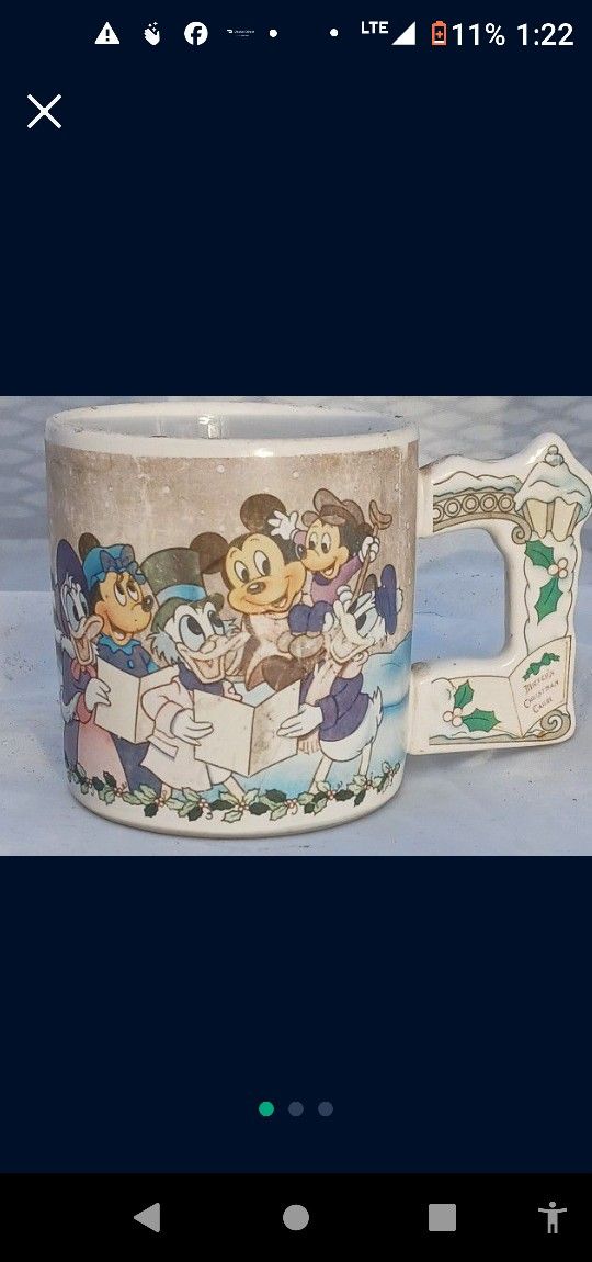Mickey Mouse Christmas Coffee Cup