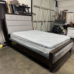 Queen Bed $299