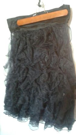Black skirt s