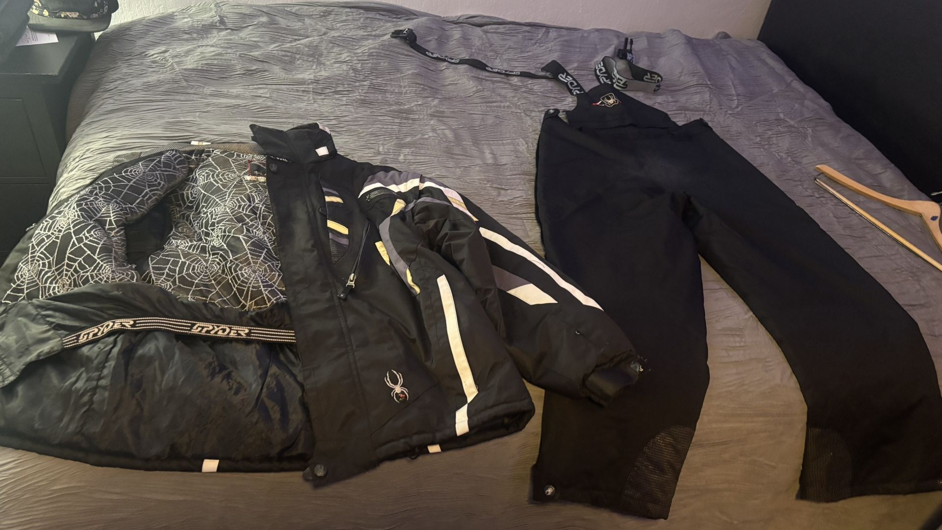 Limited Edition, Spider Jacket, Large And Large Spider Pants With Bib