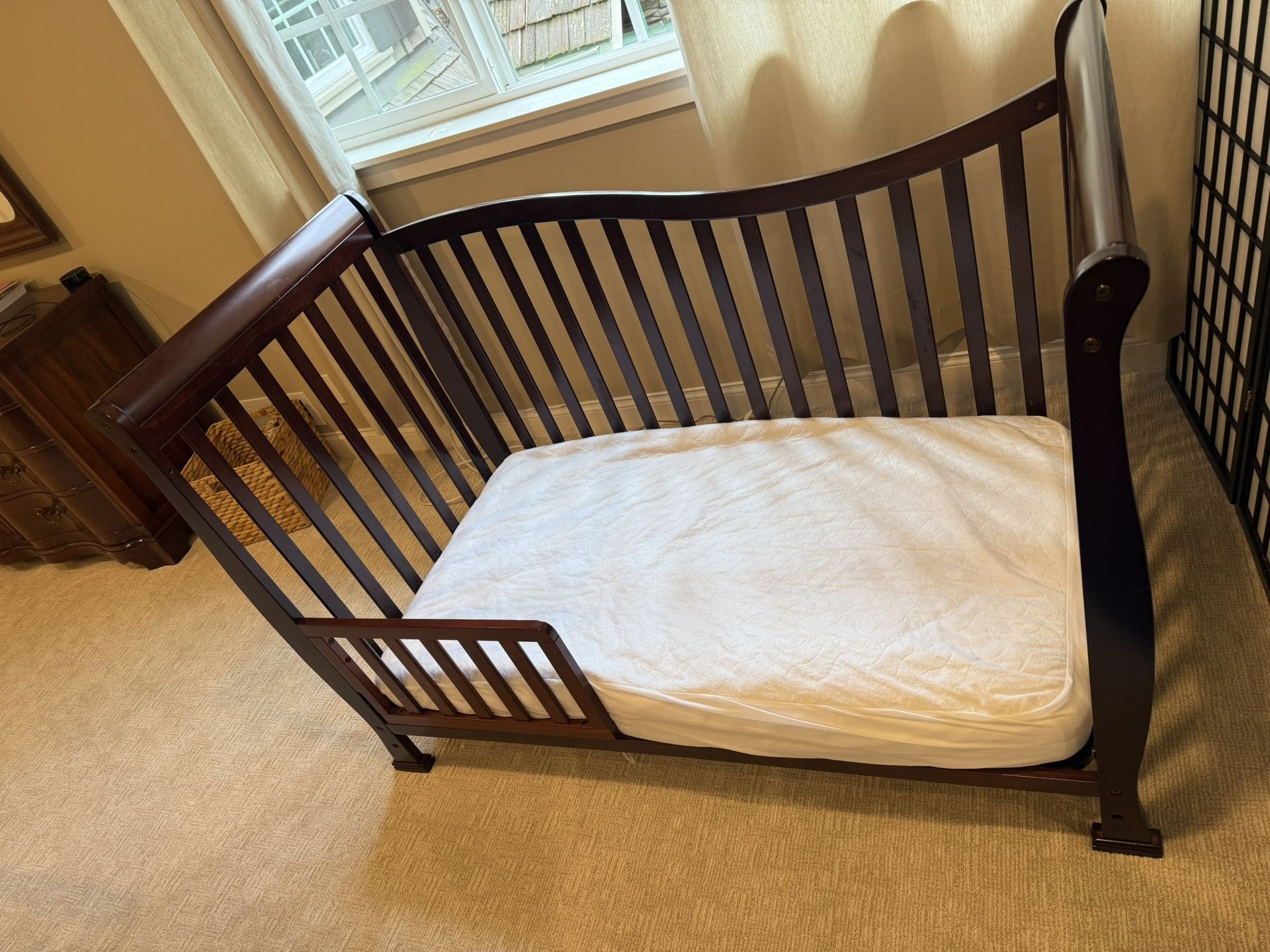 Crib That Converts To Toddler Bed (shown). 