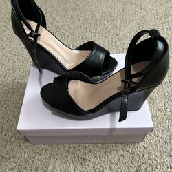 SHEIN black wedge heels 