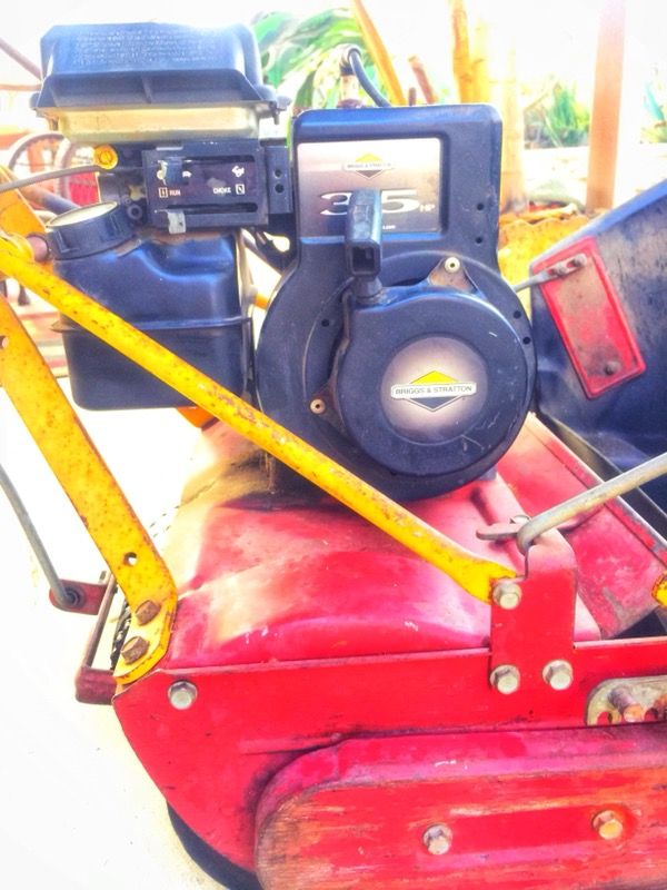 McLane 20-inch Reel Mower Grass Catcher