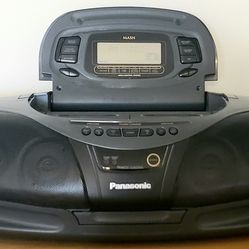 Panasonic Portable Stereo CD System RX-DT75