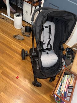 Evenflo Pivot stroller