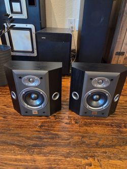 JBL E10 Northridge E Series Pair of Bookshelf Or Wall Hanging Surround Speakers