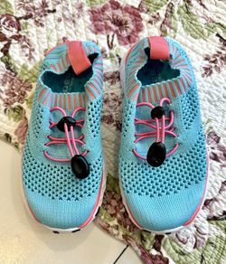 NEW - Toddler/Kids Slip On Water Shoes