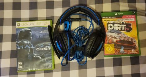 Xbox 360 halo 3 odst and headphones in good condition and Xbox one Dirt 5