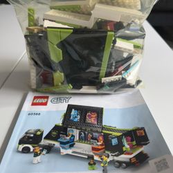 LEGO City Gaming Tournament Truck 60388