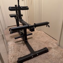 Calf Raise Machine