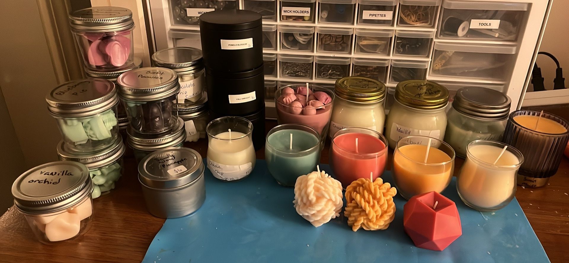 Handmade Candles And Wax Melts